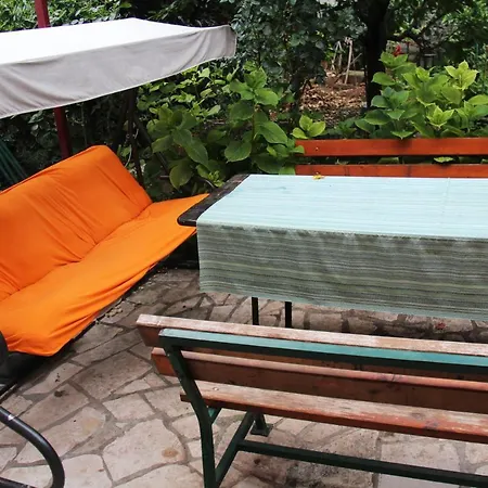 Old Town Center Apartman